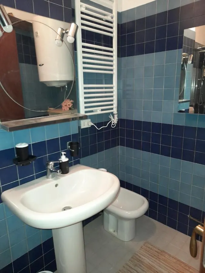 CASA DI SOLE Appartamento a Crema 0*,