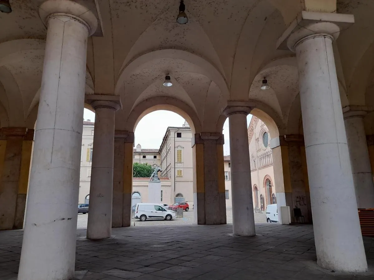CASA DI SOLE Appartamento a Crema