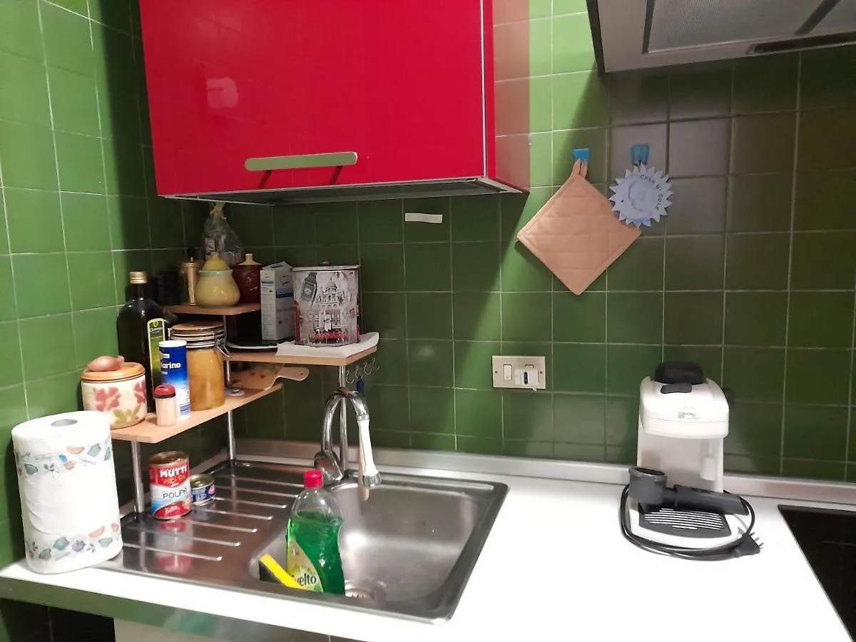 Casa Di Sole Appartamento A Crema 0*,
