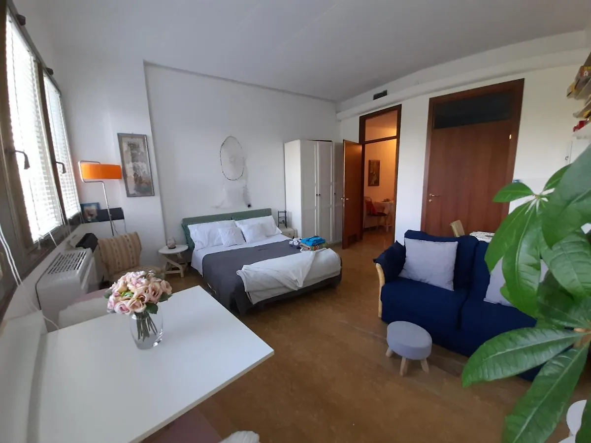 Apartment Casa Di Sole Appartamento A Crema